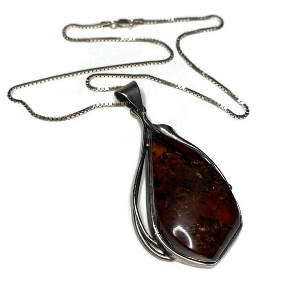 925 Sterling Silver Necklace with Amber/Brown Large Stone Pendant - Picture 1 of 5